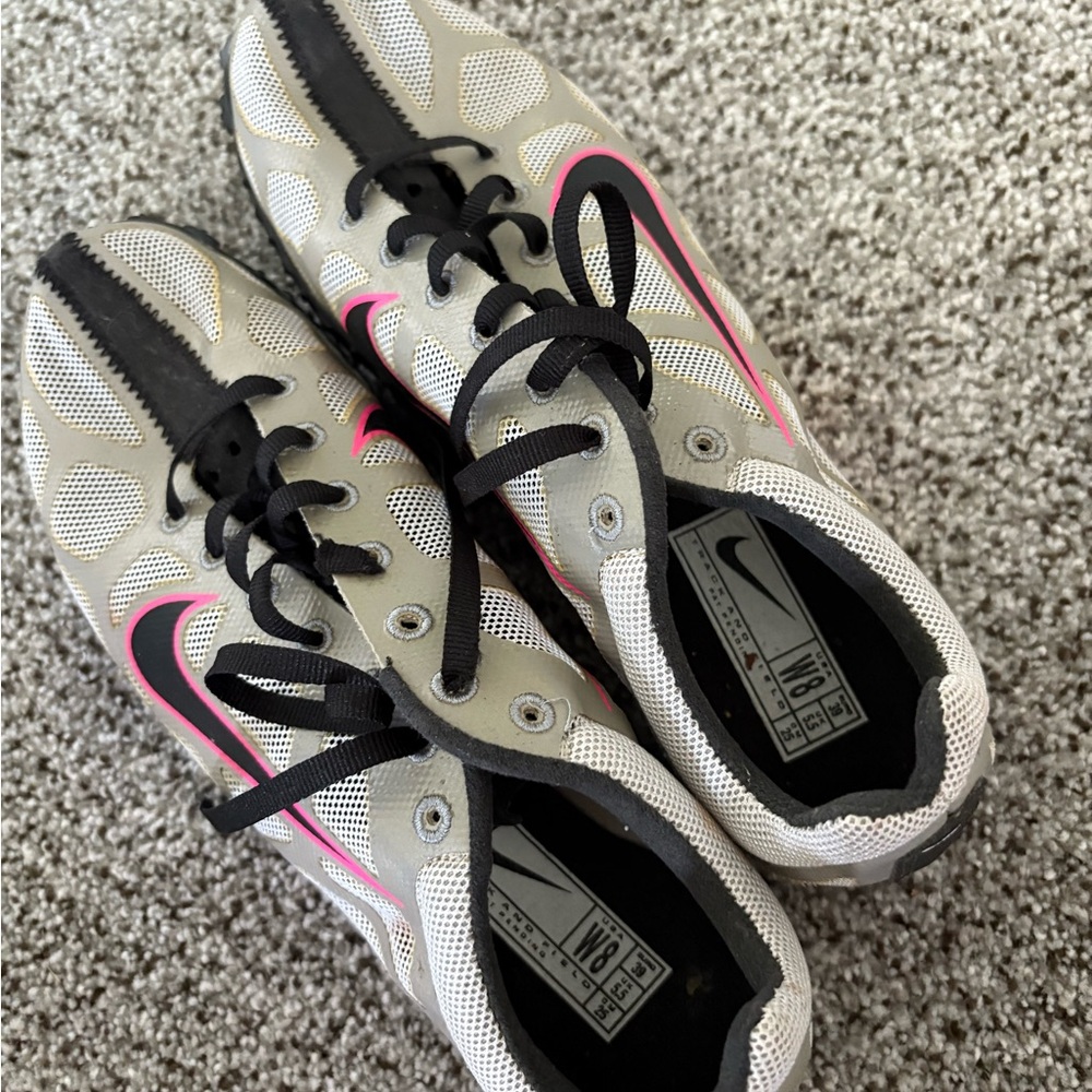Nike Gray and Pink Athletic Shoes with Sleek Design